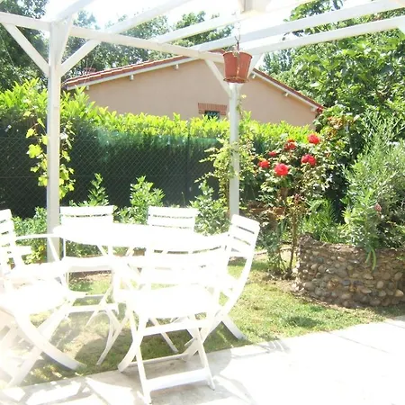 Le Clos Albertine Bed & Breakfast